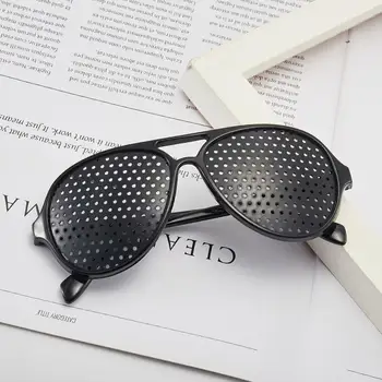 Moda Rahatlatmak İğne Deliği Gözlük Erkekler Düzeltici Anti-Yorgunluk Miyopi Gözlük Okuma Siyah Çerçeve Koruyucu Görme Geliştirmek Görüş