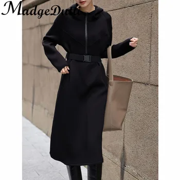 11.29 MadgeDutti Üçgen Dekorasyon Kapüşonlu Kemer Toplamak Bel Mizaç Siyah Kazak Elbise Kadın