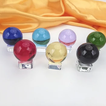 70mm Yedi Renk Doğal Kuvars Sihirli Kristal Top Şeffaf Standı ile Feng Shui Top ve Küre Ev Dekorasyon ve Hediyeler için